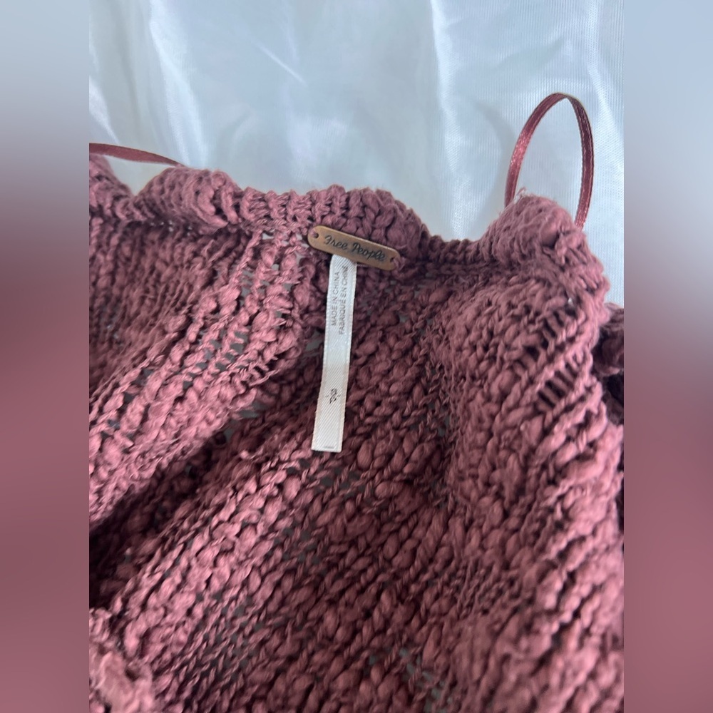 Free People Pretty Pointelle Open-Knit Vee Sweater in Rose Glow Size Small - Picture 6 of 11